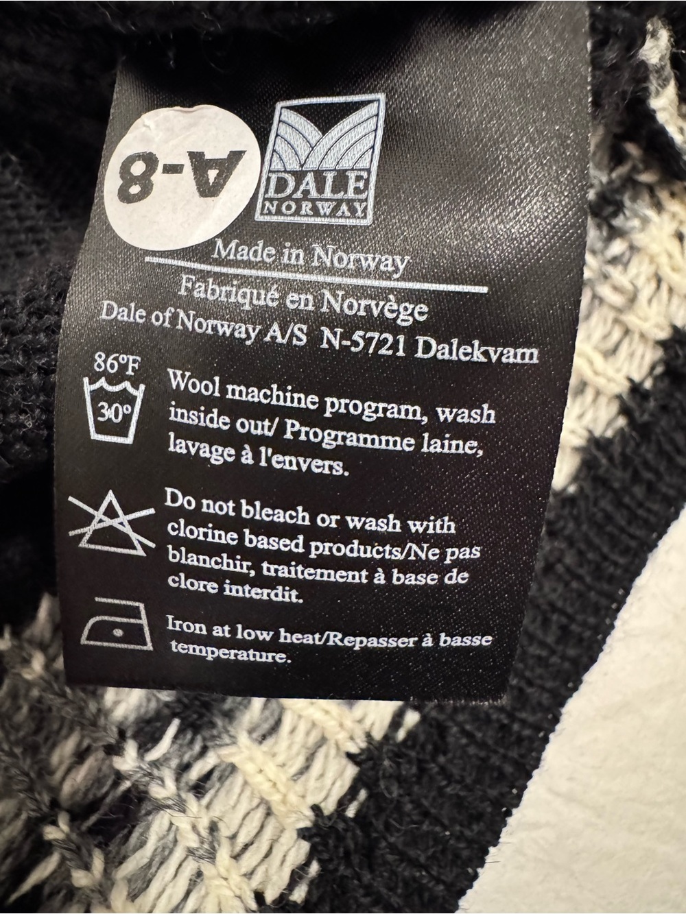 Dale of Norway 100% Wool Double Zip-Up Nordic fair isle Sweater Cardigan L - Picture 10 of 13